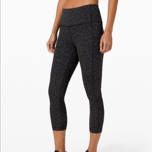 Lululemon Pace Rival High-Rise Crop 22”! Worn once